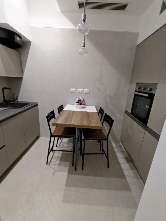 A Casa Dei Romani Bagian luar foto